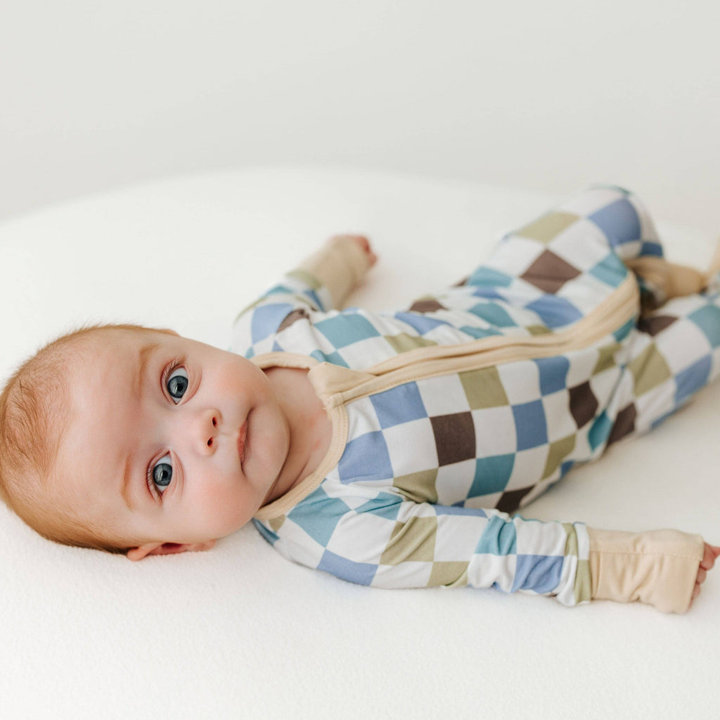 Bamboo Sleeper in Luxe Checker – Timeless & Soft
