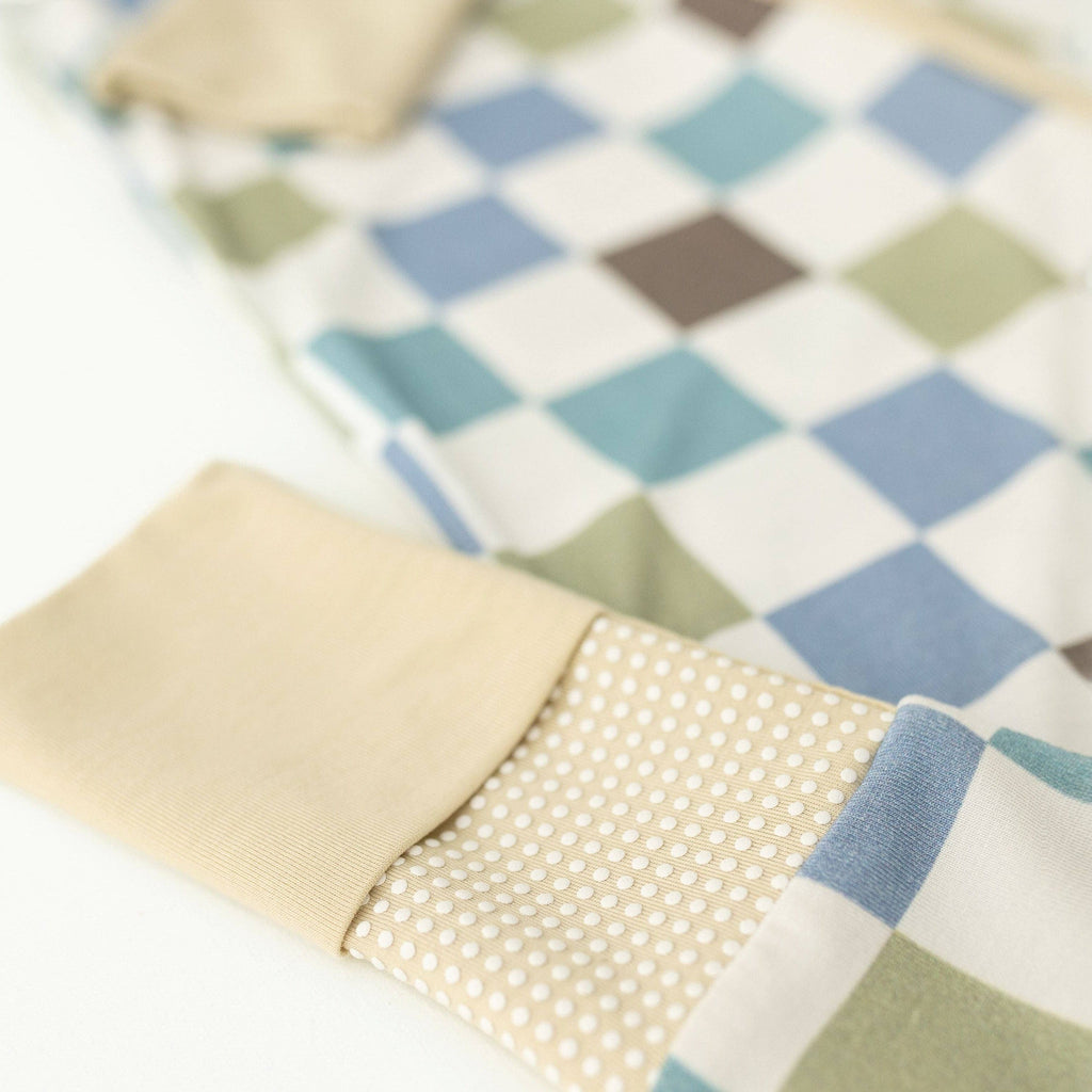 Bamboo Sleeper in Luxe Checker – Timeless & Soft