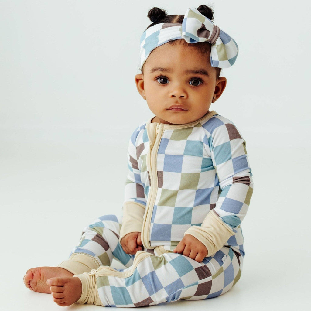 Bamboo Sleeper in Luxe Checker – Timeless & Soft